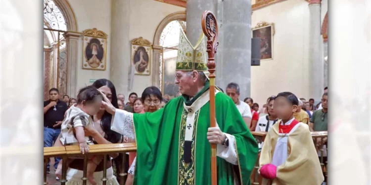 Foto: Adrián Gaytán // Pedro Vázquez Villalobos, arzobispo de Antequera Oaxaca.