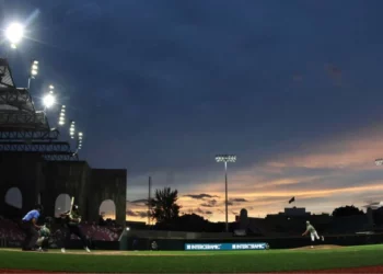 ¡Increíble remontada! Pericos de Puebla arman rally en la novena y vencen a Guerreros