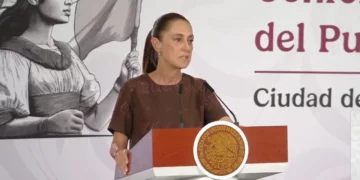 Sheinbaum ve provocaciones en protestas de la CNTE y advierte alianza entre extremos políticos