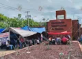 Foto: Jesús Santiago // Este martes se mantuvo el bloqueo al aeropuerto de la ciudad de Oaxaca.