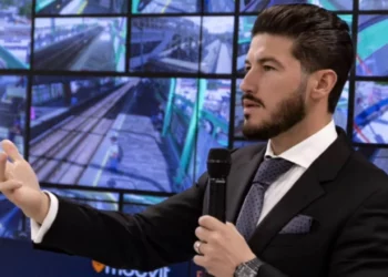 Congreso de Nuevo León avala juicio político contra Samuel García por presunta triangulación de fondos