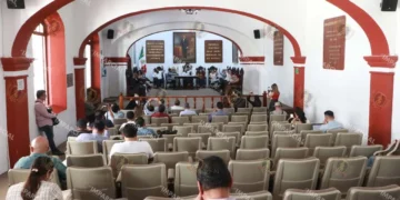 Foto: Adrián Gaytán // Sesión de cabildo.