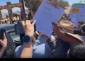 VIDEO | Reciben a Claudia Sheinbaum con protestas de la CNTE en Baja California: «¡Claudia, mentiste!»