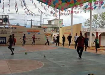 Este viernes se puso en marcha el Curso de Balonmano.