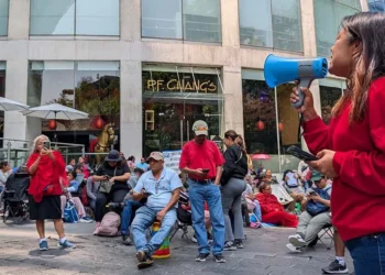 Foto: Agencias // Toma de casas de bolsa e instituciones financieras por parte de la CNTE.