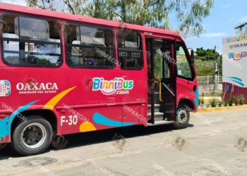Aumenta BinniBus 25% el pasaje por pago en efectivo