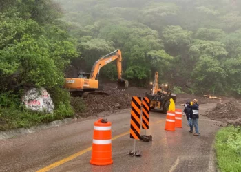 Atiende SICT afectaciones carreteras en Oaxaca por lluvias de la tormenta tropical Boris