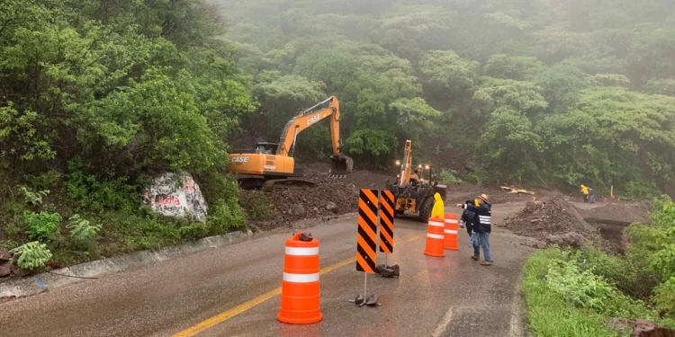 Atiende SICT afectaciones carreteras en Oaxaca por lluvias de la tormenta tropical Boris
