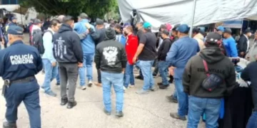 “Nos querían cobrar 8 mil pesos”: comerciantes denuncian extorsión en tianguis de Los Pobres