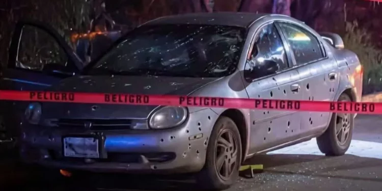 ¡Plomo en la celebración de Tlalixtac! Sicarios irrumpen en fiesta patronal y cobran una vida