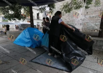 Regresan a clases miles de alumnos este lunes tras 26 días de paro en Oaxaca