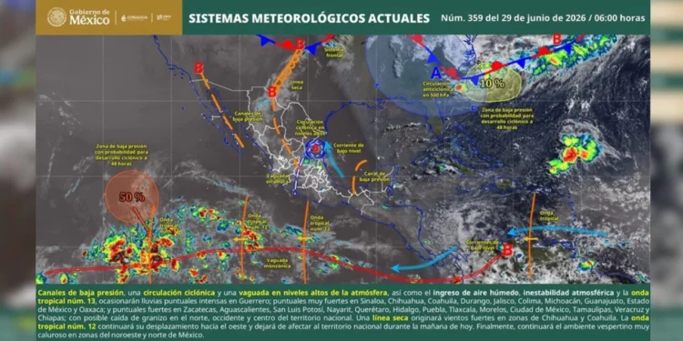 Oaxaca enfrentará un doble riesgo: lluvias intensas y fuerte oleaje desde este lunes