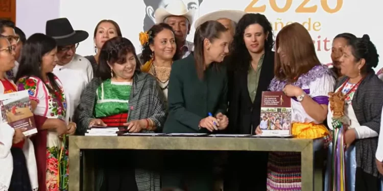 Sheinbaum impulsa nueva ley para pueblos indígenas y afromexicanos; abren consulta nacional