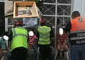 Explota celular en escuela de Oaxaca y deja cuatro estudiantes con molestias leves