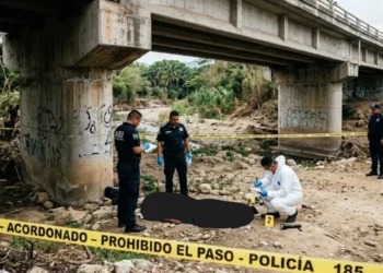 Hallan a hombre sin vida bajo puente en Matías Romero; investigan posible ejecución