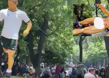 VIDEO | Derriban estatuas del mundial 2026 presuntos docentes de la CNTE en paseo de la Reforma