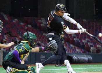Pericos completa la barrida en el Yu’Va