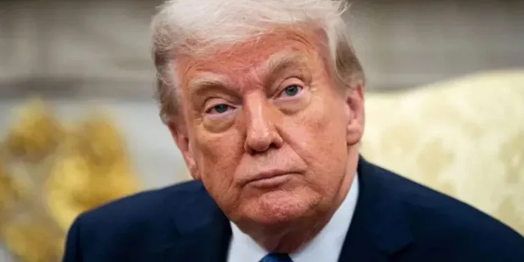 Trump amenaza con nuevos bombardeos a Irán ‘si se sale del guacal’