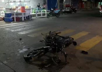 El fuerte impacto ocurrió en el cruce de las calles 16 de Septiembre y Guerrero.