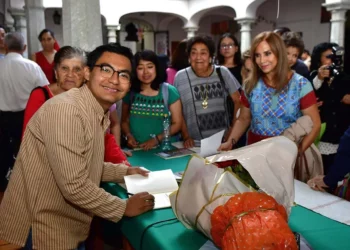 Fotos: Rubén Morales // El escritor Uriel Santiago Velasco presentó su libro el pasado 4 de julio en la Biblioteca Pública Central Margarita Maza.
