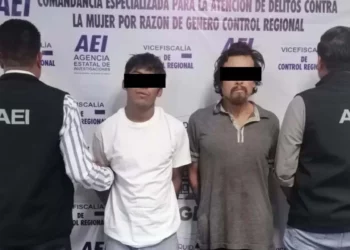 Los detenidos fueron identificados bajo las iniciales C.F.M.C. o C.F.M.L., además de J.F.C.A. o J.F.C.C.