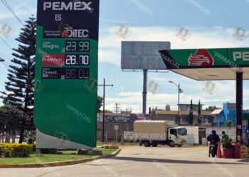 Superan 101 gasolineras de Oaxaca precio tope al diésel