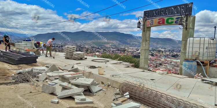 Fotos: Jesús Santiago López // Sigue en proceso la rehabilitación del espacio conocido como El Mirador.