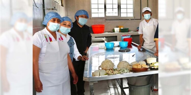 Productores del queso y quesillo, invitan a la Expo Feria en Reyes Etla.