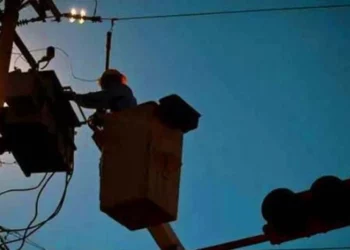 Foto: internet – ilustrativa // Asegura CFE que solucionará apagones; invertirá 244 mdp