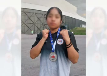 De Zaachila para el mundo, Denisse Michelle García Torres se alista para boxear en España.