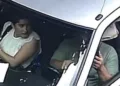 Foto: redes sociales // Vehículo con el cual presuntamente vigilaban la casa de la periodista.