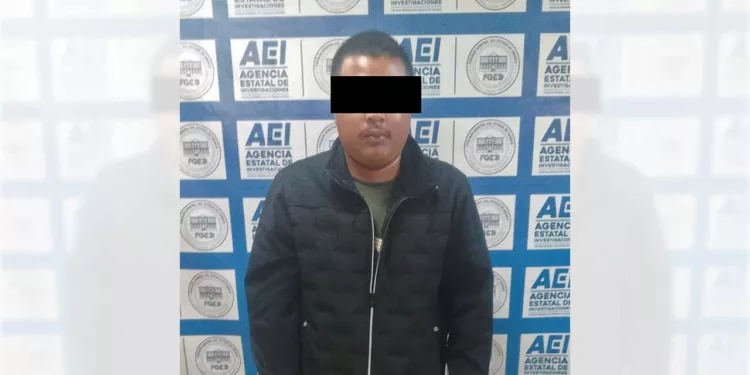 El sujeto identificado como R.G.M. fue asegurado por agentes de la AEI.