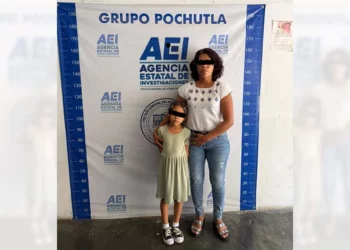 La menor de ocho años de edad fue presentada en las oficinas de la Fiscalía en San Pedro Pochutla.