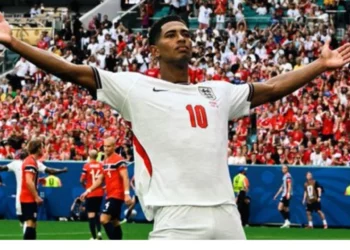 ¡A Semifinales! Inglaterra vence a Noruega en tiempos extras con doblete de Bellingham