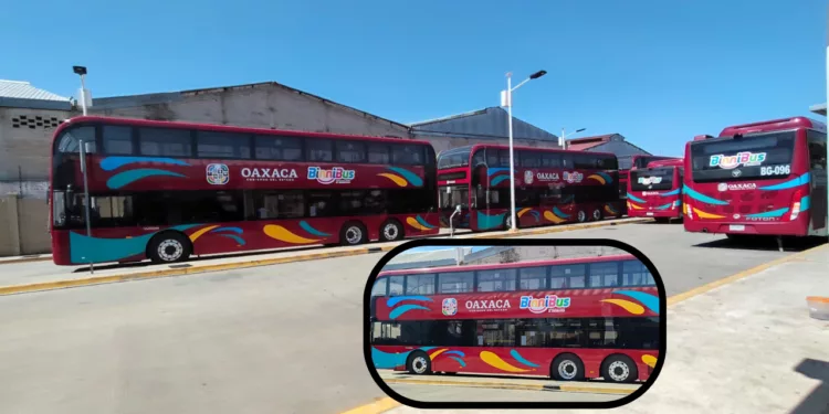 BinniBus de dos niveles en prueba para salir a brindar servicio en Oaxaca