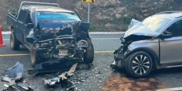 Brutal encontronazo en la autopista a la Costa: cuatro heridos tras invasión de carril