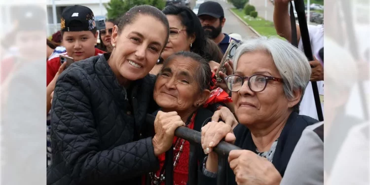 Foto: Presidencia de la República // Claudia Sheinbaum indicó que se construyen 1 millón 800 mil casas en el país.