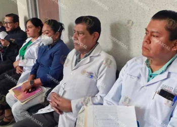 Foto: Adrián Gaytán // Desde hace varias semanas, personal del nosocomio se declaró en estado de contingencia.