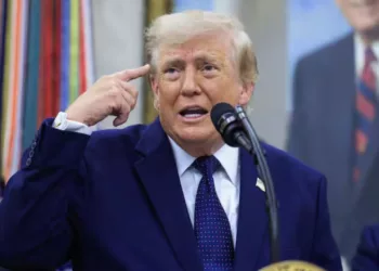 Donald Trump minimiza el T-MEC y asegura que EE. UU. “no necesita” a México ni a Canadá