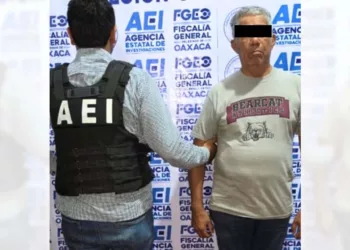 El investigado L.A.L. fue detenido en Puerto Escondido tras permanecer oculto desde 2009.