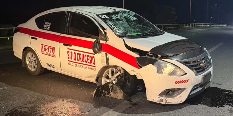 El vehículo de alquiler del sitio Crucero terminó con severos daños materiales.