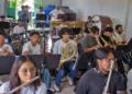 El tenor oaxaqueño Luis Adrián visitó Huajuapan de León para participar en un concierto junto con la Orquesta Sinfónica y Coro de Huajuapan.