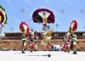 Foto: Rubén Morales // La Danza de la Pluma de una de las delegaciones de Valles Centrales.