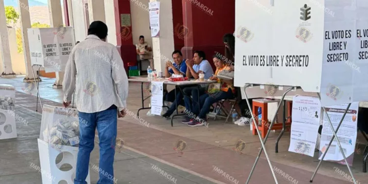 Foto: Archivo El Imparcial // Nuevos jugadores participantes del reparto del pastel electoral.