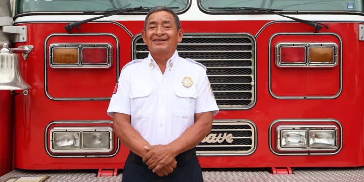 Foto: Gobierno de Oaxaca // Patricio López, 34 años de servicio como bombero