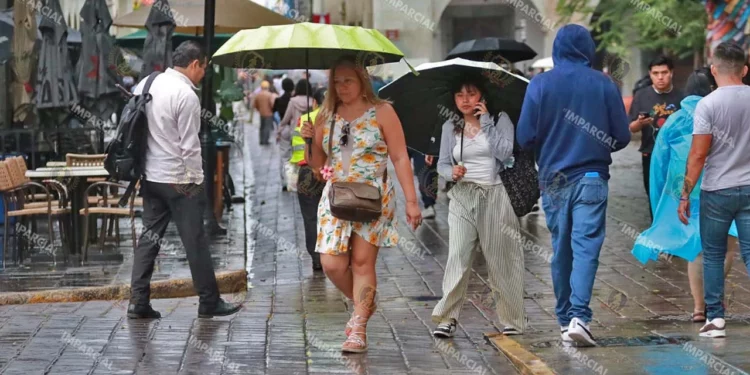 Foto: Adrián Gaytán // Persistirán las lluvias en todo el estado para los siguientes días.