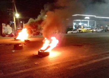 Foto: redes sociales // Protesta en Huilotepec tras detención de un habitante de esa comunidad en operativo contra el gaschicol.