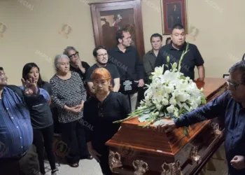 VIDEO | Despiden a Francisco Alejandro Leyva con homenaje de cuerpo presente en su hogar