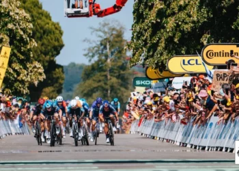 ¡Espectacular! Tim Merlier reina en Bergerac e Isaac del Toro resiste en el podio del Tour de Francia 2026