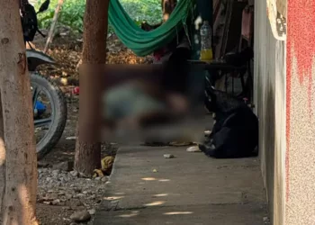 Carpintero es asesinado a tiros frente a su vivienda en Juchitán